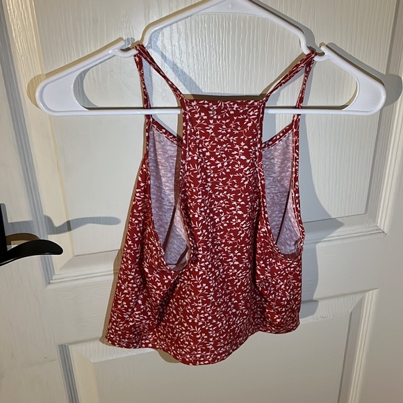 red floral tiny top from shein - Picture 2 of 4